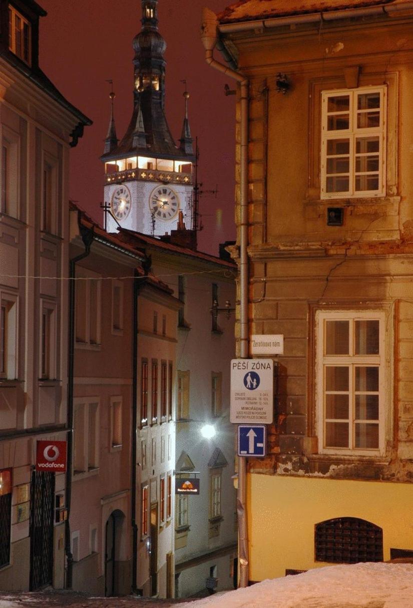 Hotel Penzion Na Hrade Оломоуц Екстер'єр фото