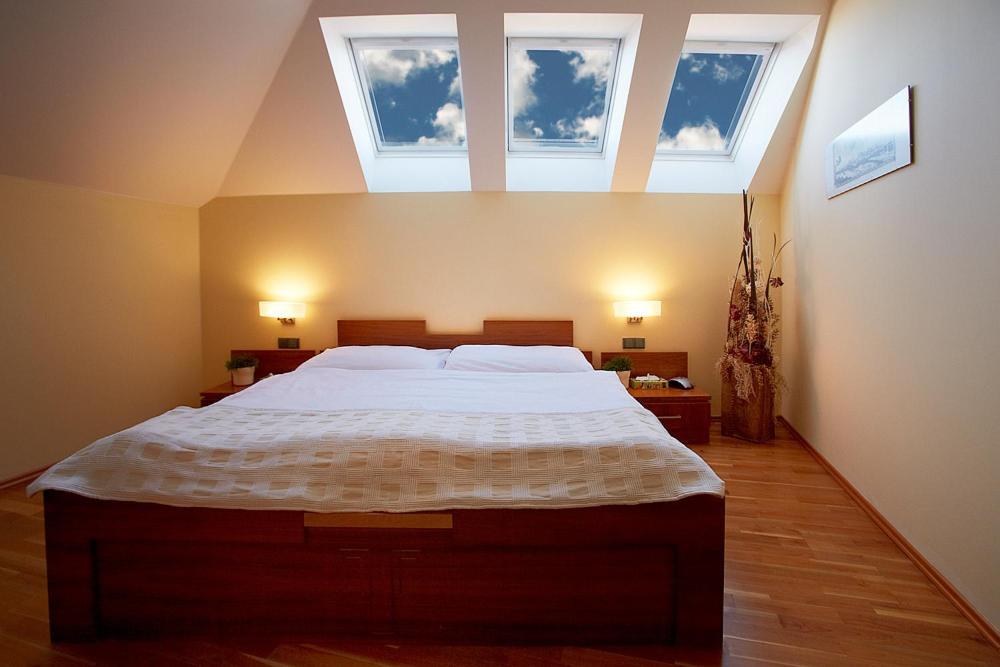 Hotel Penzion Na Hrade Оломоуц Номер фото